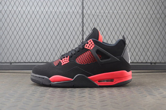 AIR JORDAN 4 RETRO RED THUNDER Taglia 38 e 39