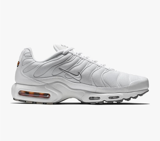 NIKE TN AIR MAX PLUS
