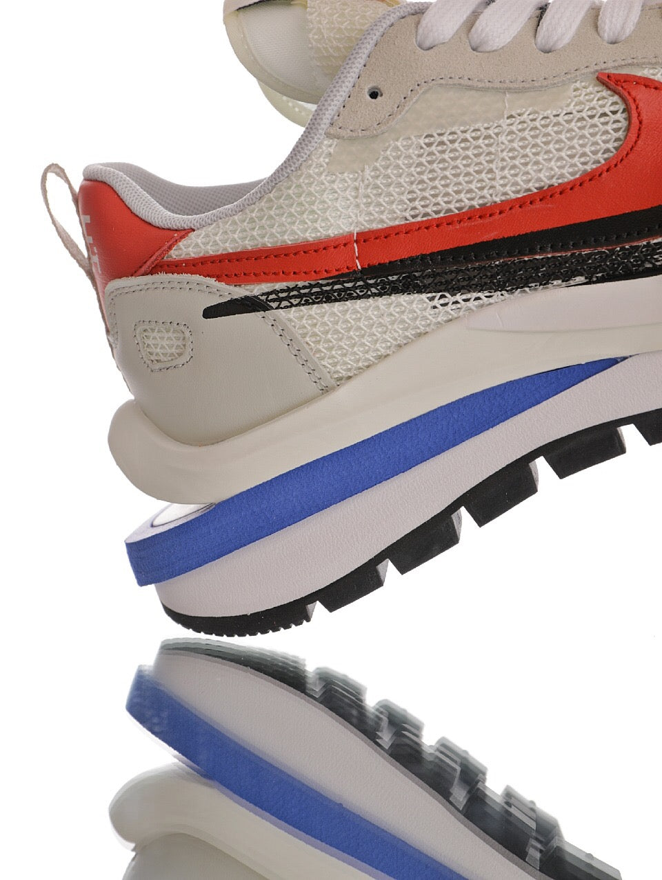 Nike sacai vaporwaffle Royal Fuchsia