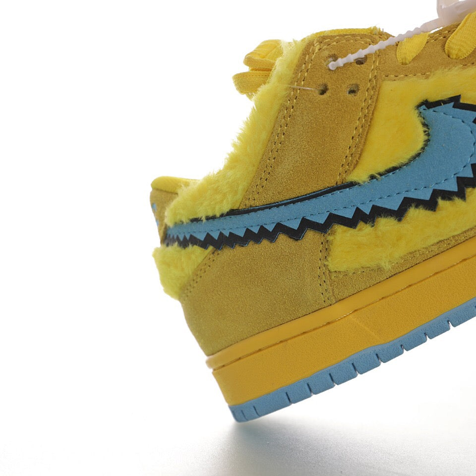 Nike x Grateful Dead SB Dunk Low Yellow