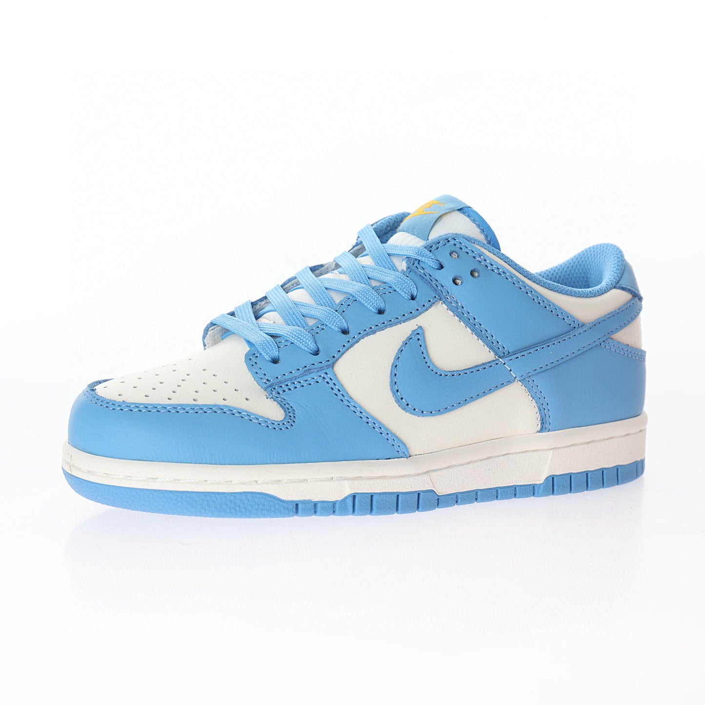 Nike Dunk Low University Blue UNC 2021