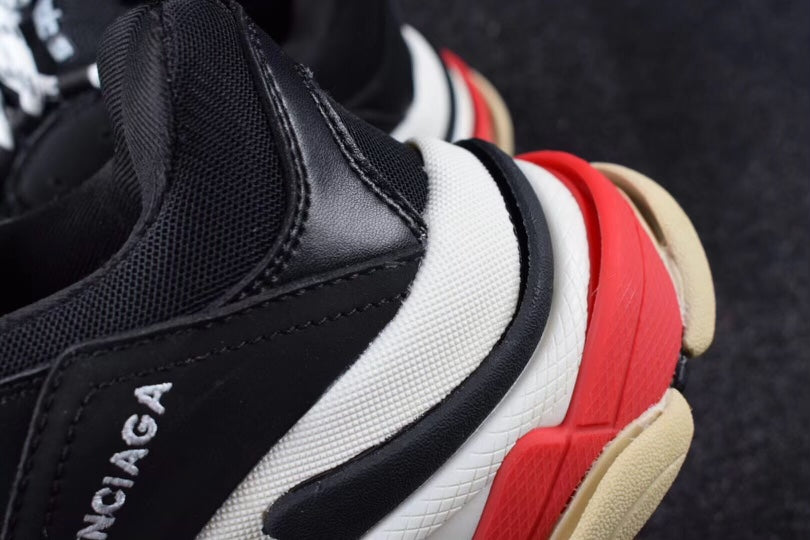 Balenciaga Triple S Black&White