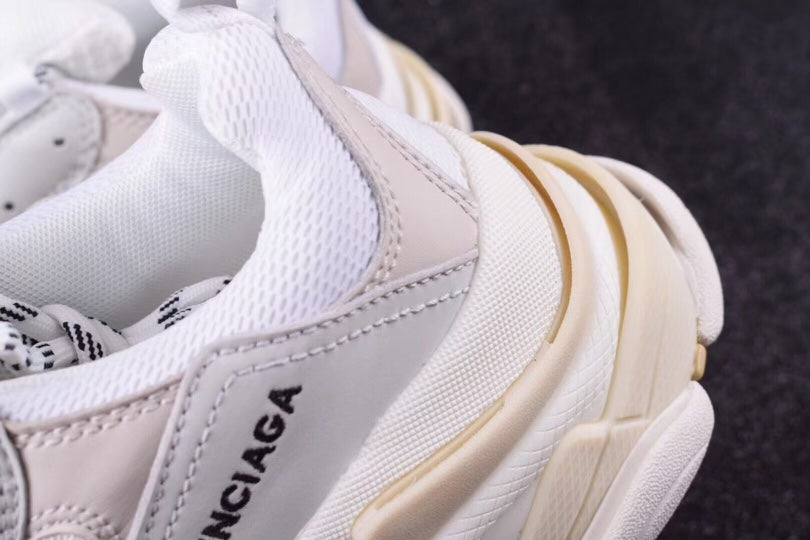 Balenciaga Triple S Total White