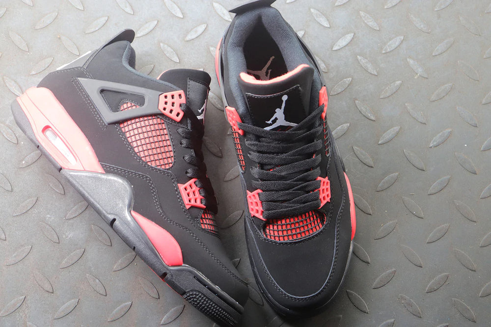AIR JORDAN 4 RETRO RED THUNDER Taglia 38 e 39