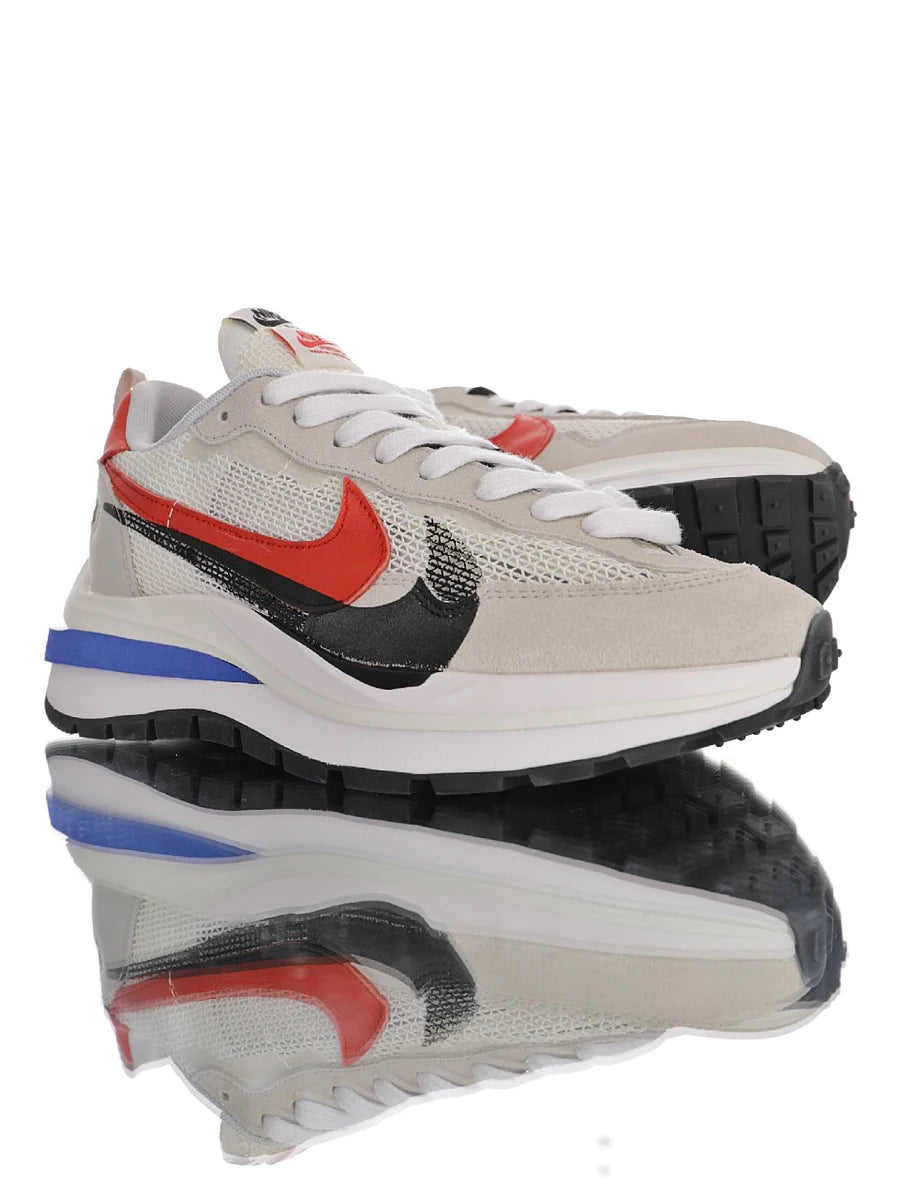 NIKE SACAI VAPORWAFFLE ROYAL FUCHSIA Taglia 41