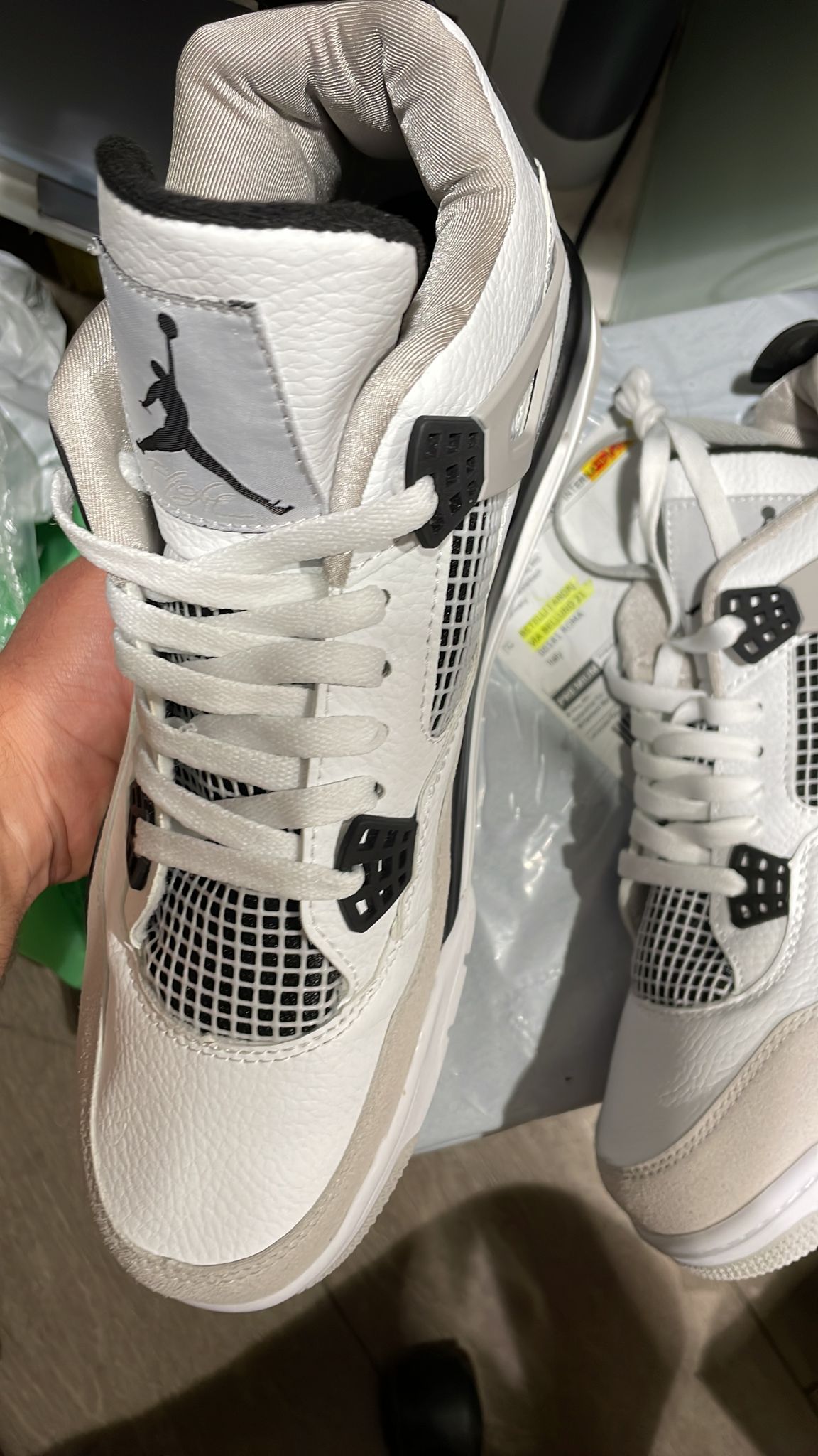 Air Jordan 4 Military Black taglia 45