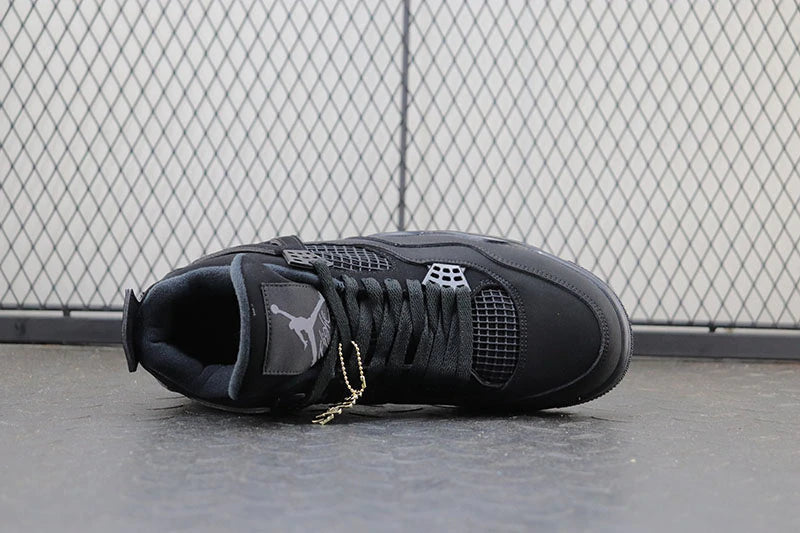 Air Jordan 4 Black Cat Taglia 43