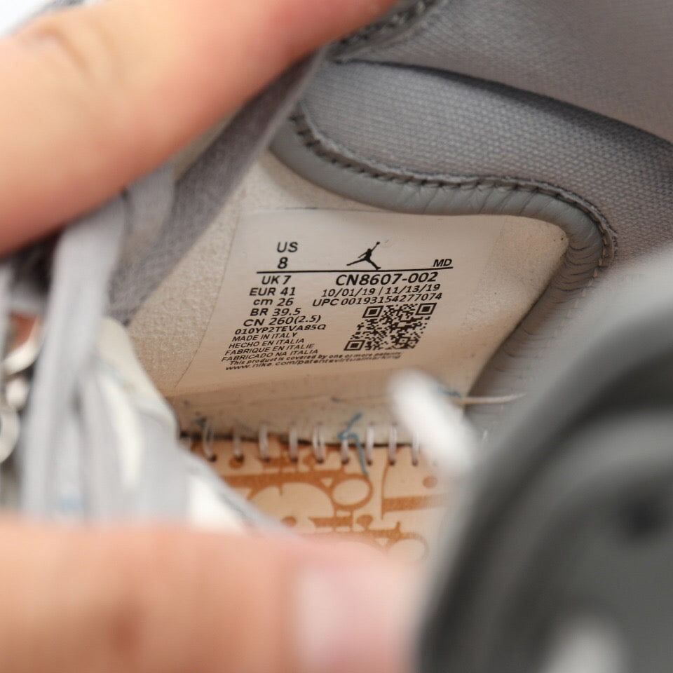 Air Jordan 1 Retro High Dior