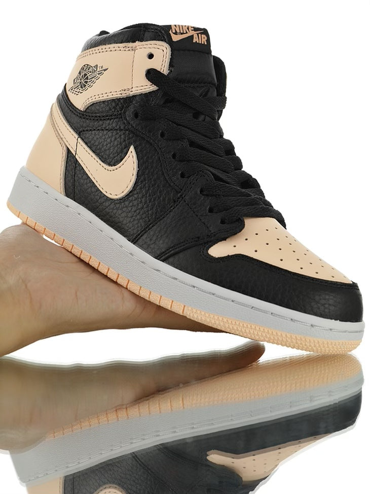 Air Jordan 1 Retro High Black Crimson Tint