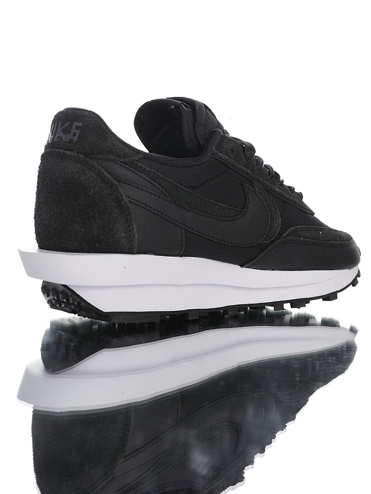 Nike LD Waffle sacai Black Nylon