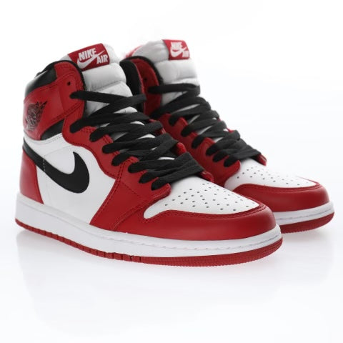 Air Jordan 1 Retro High OG Chicago (2015)