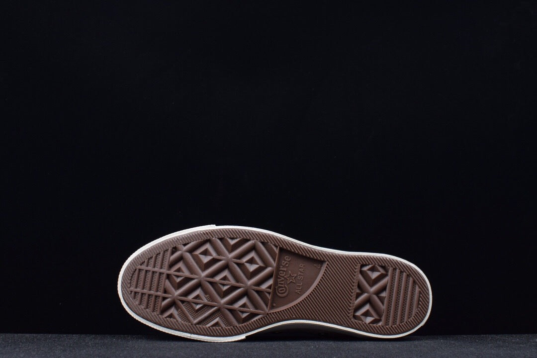 Converse x Comme des Garçons PLAY Chuck 70