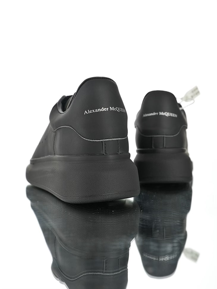 Alexander McQueen Total Black