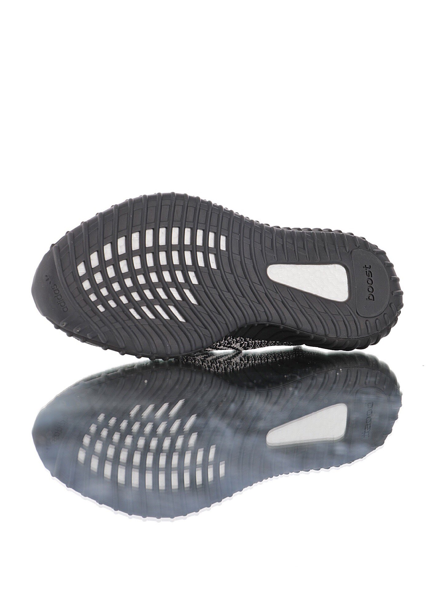 Yeezy Boost 350 V2 Yecheil