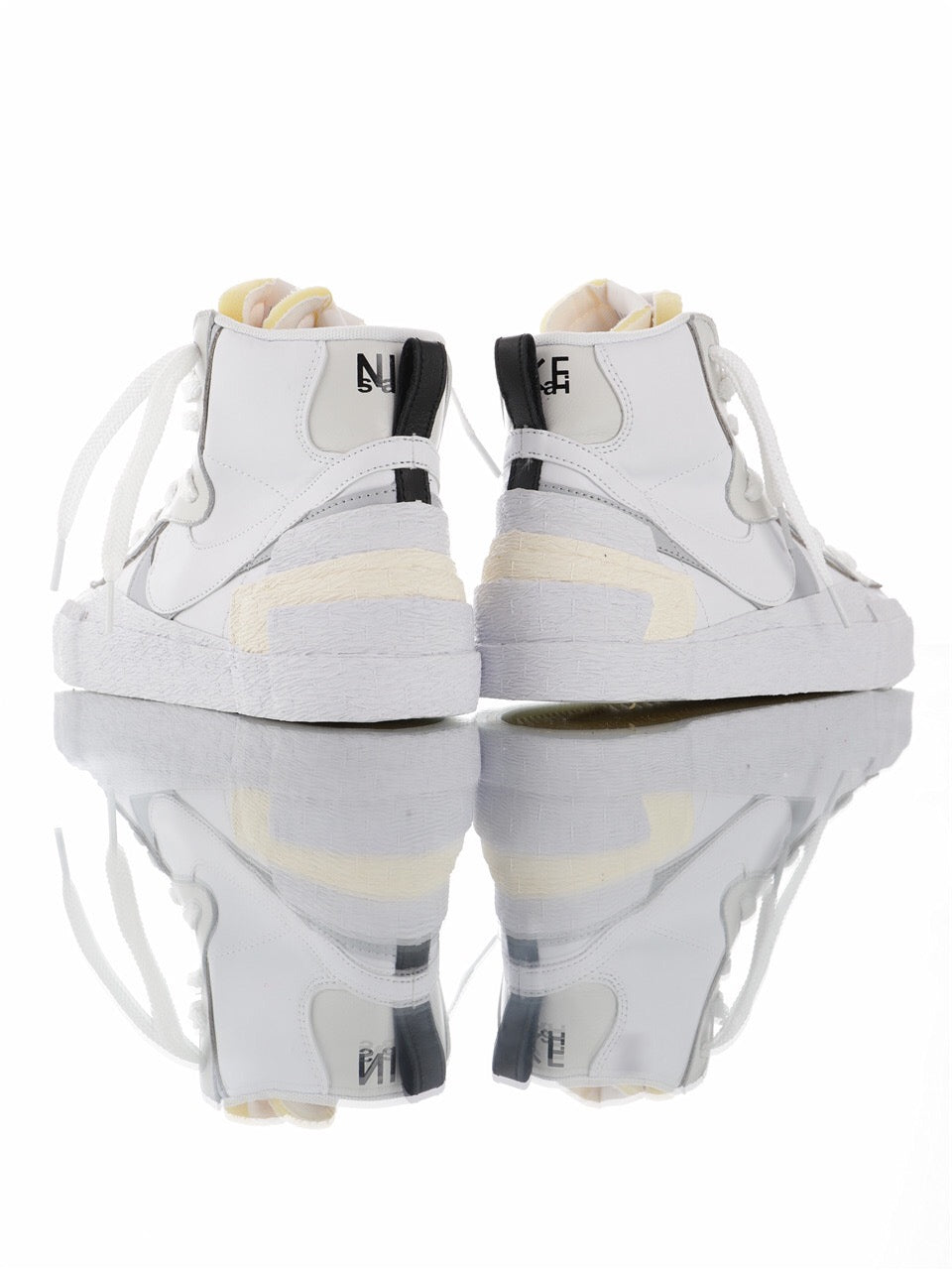 Nike Blazer Mid sacai White Grey