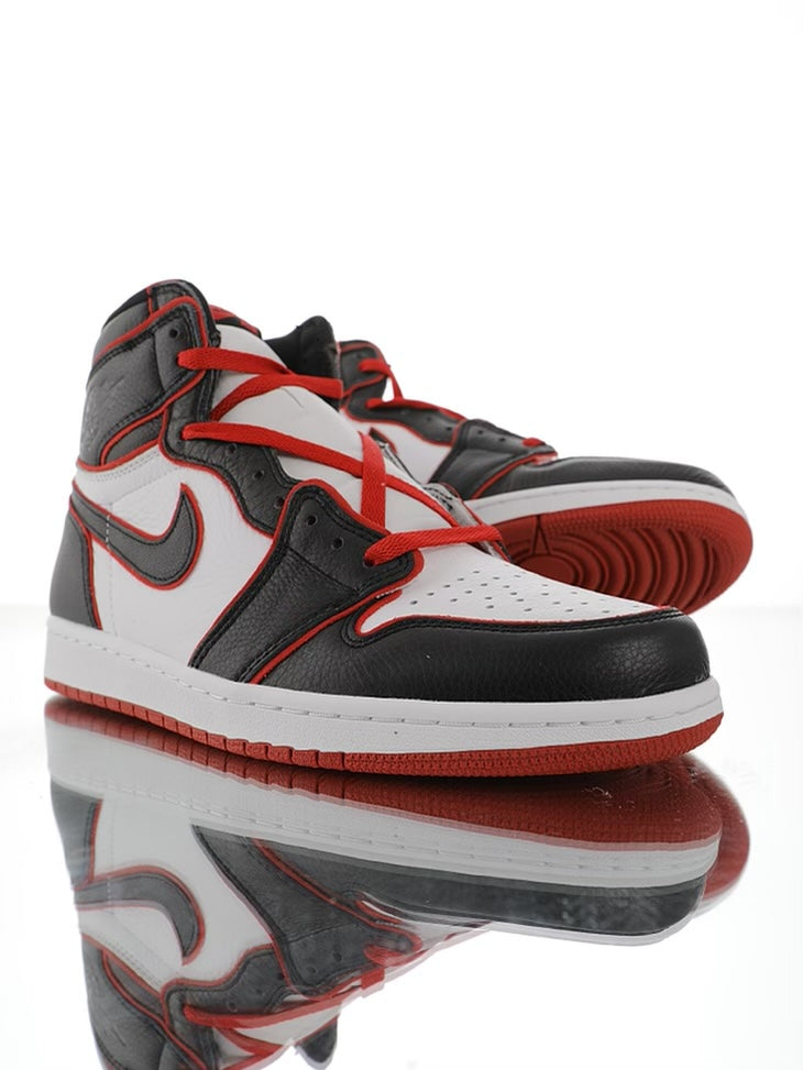 Air Jordan 1 Retro High Bloodline
