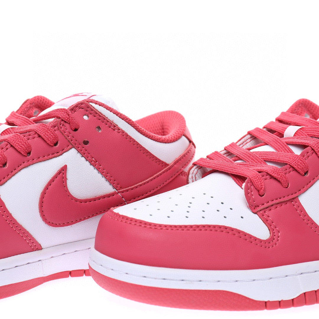 Nike Dunk Low Archeo Pink