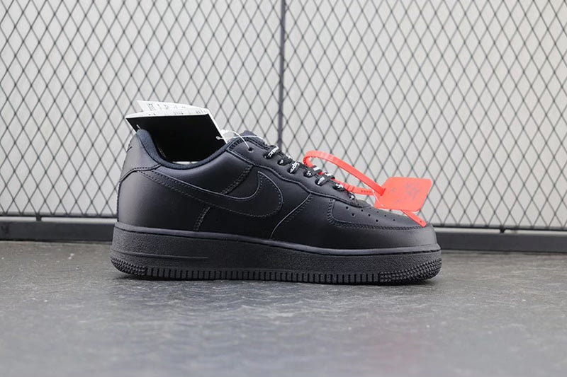 Air Force 1 x supreme black