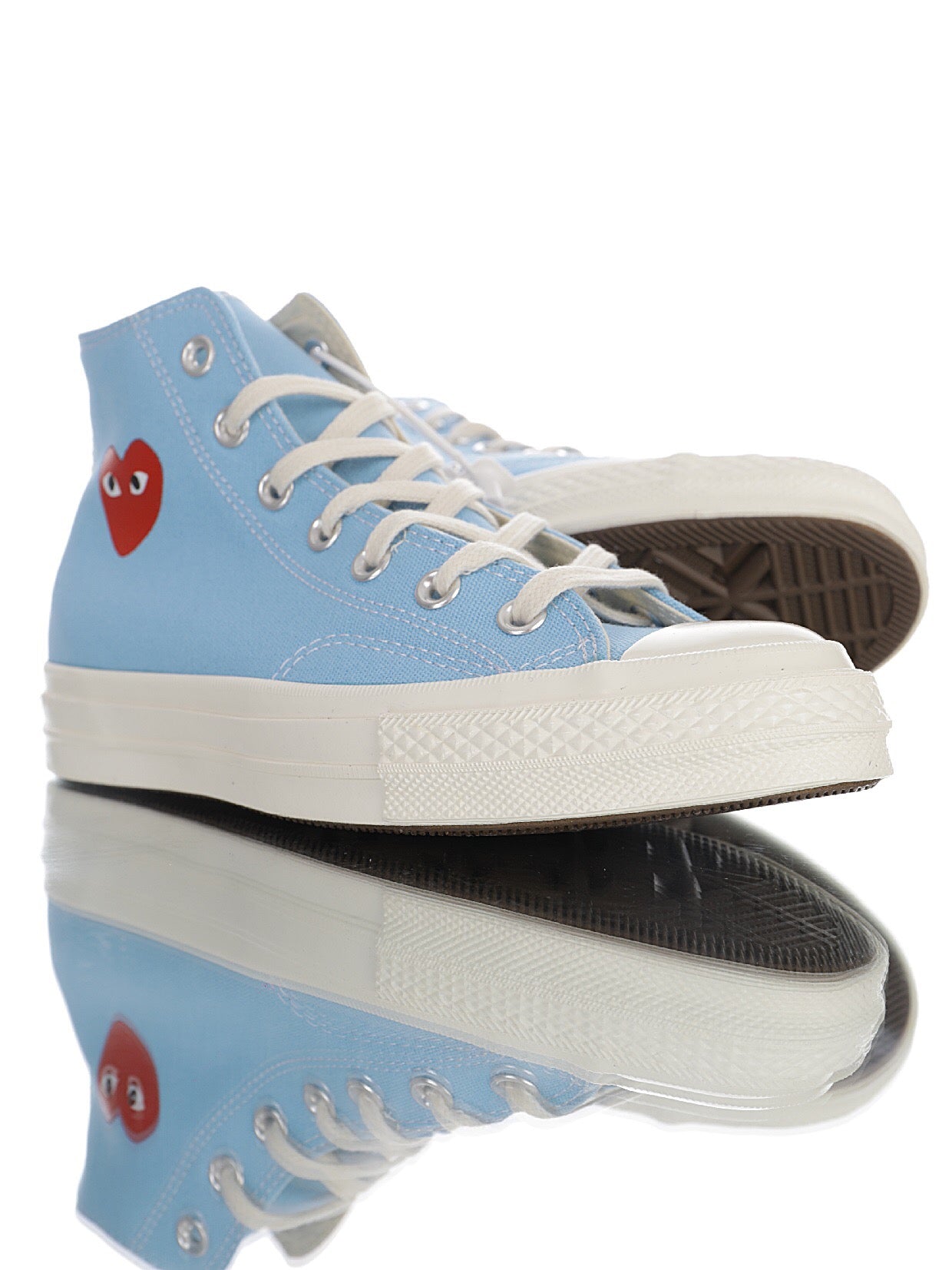 Converse x Comme des Garçons PLAY Chuck 70