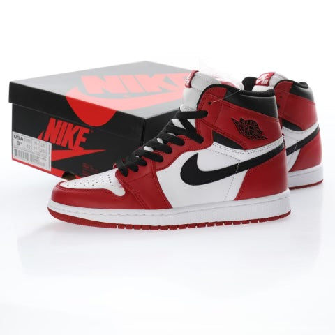 Air Jordan 1 Retro High OG Chicago (2015)