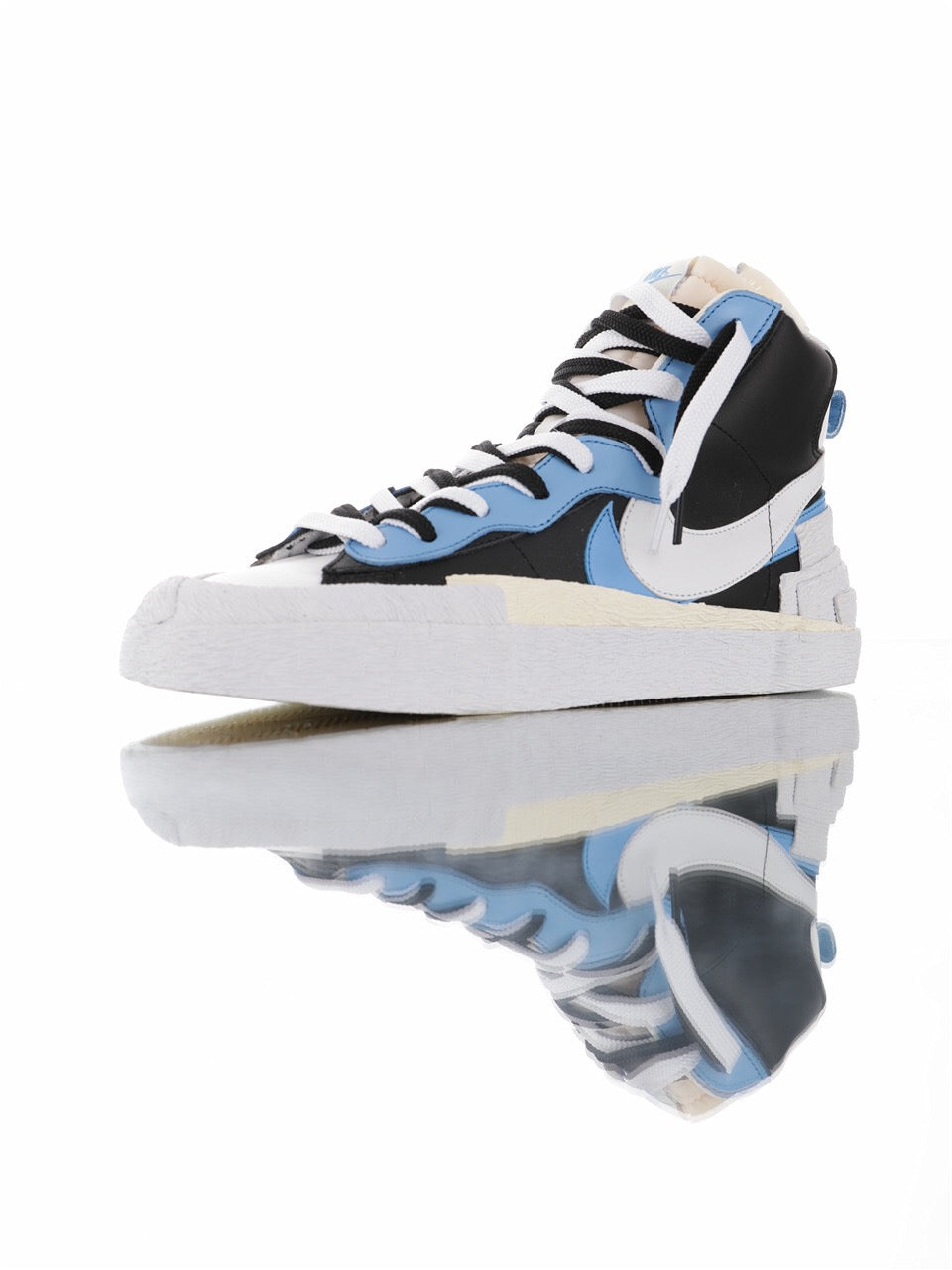Nike Blazer Mid sacai White Black Legend Blue