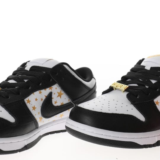 Nike SB Dunk Low Supreme Stars Black