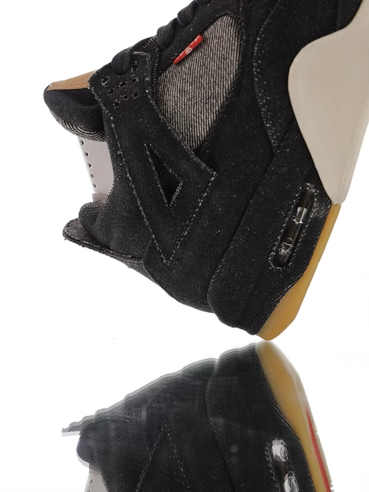 Air Jordan 4 Retro Levi's Black