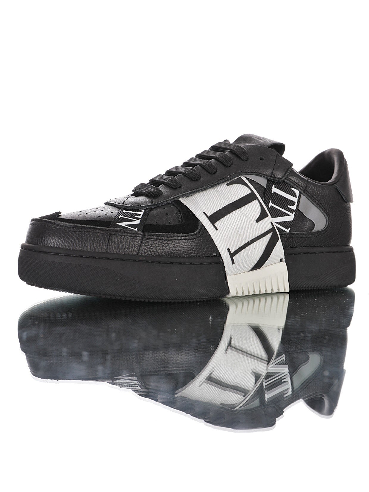 Valentino garavani black&White