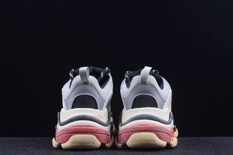 Balenciaga Triple S Oro