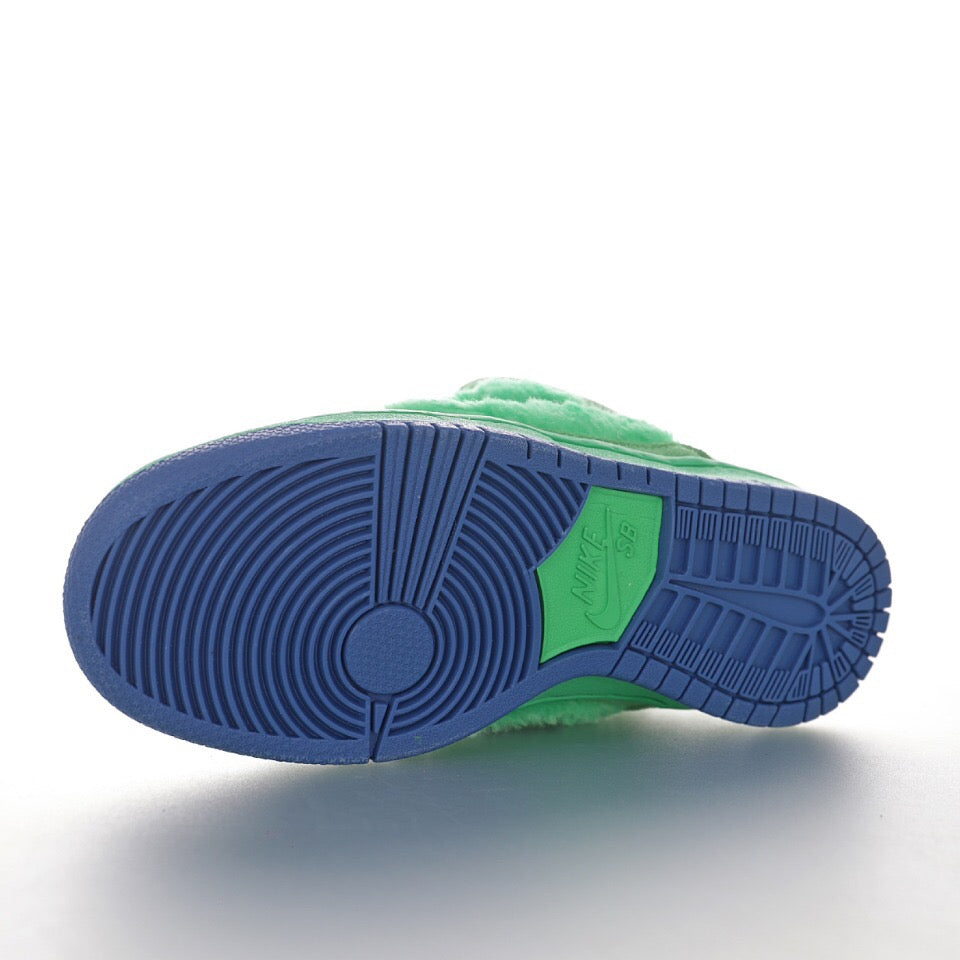 Nike SB Dunk Low Grateful Dead Bears Green