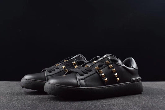 Valentino black rockstud