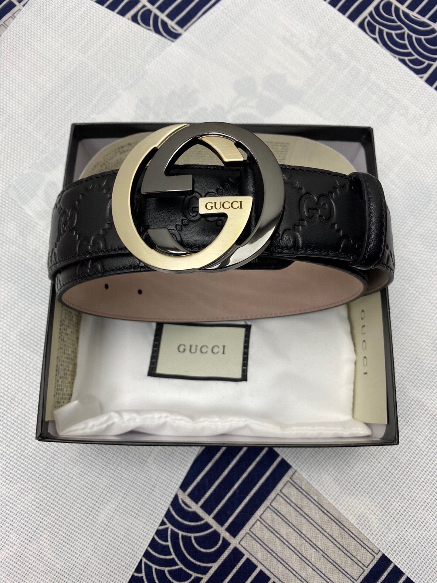 Cinta Gucci