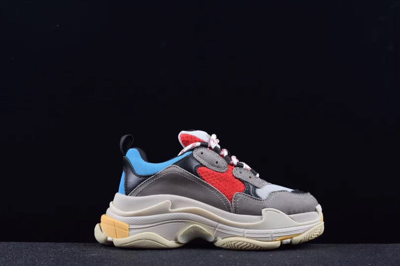 Balenciaga Triple S 3