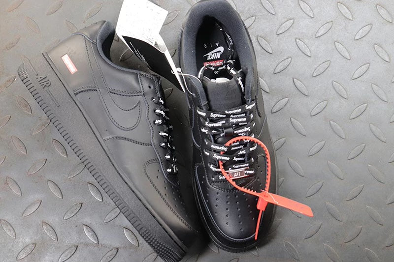 Air Force 1 x supreme black
