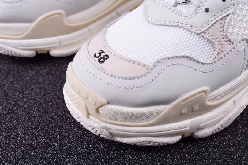 Balenciaga Triple S Total White