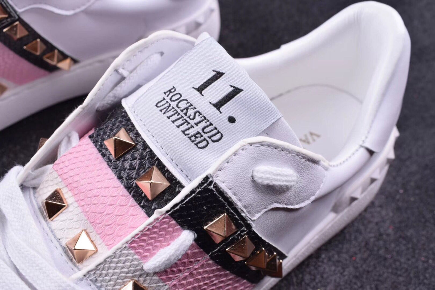 Valentino Bianche Striscie nere&bianche Rockstud