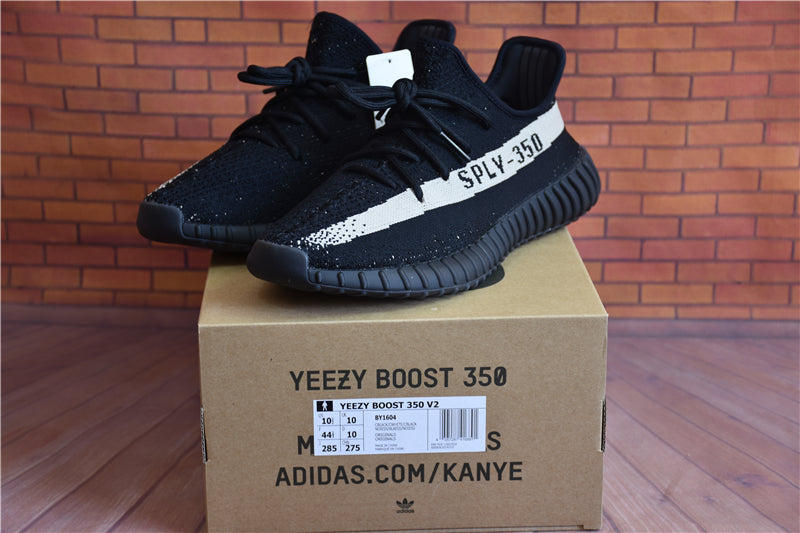 Yeezy Boost 350 V2 "Oreo"