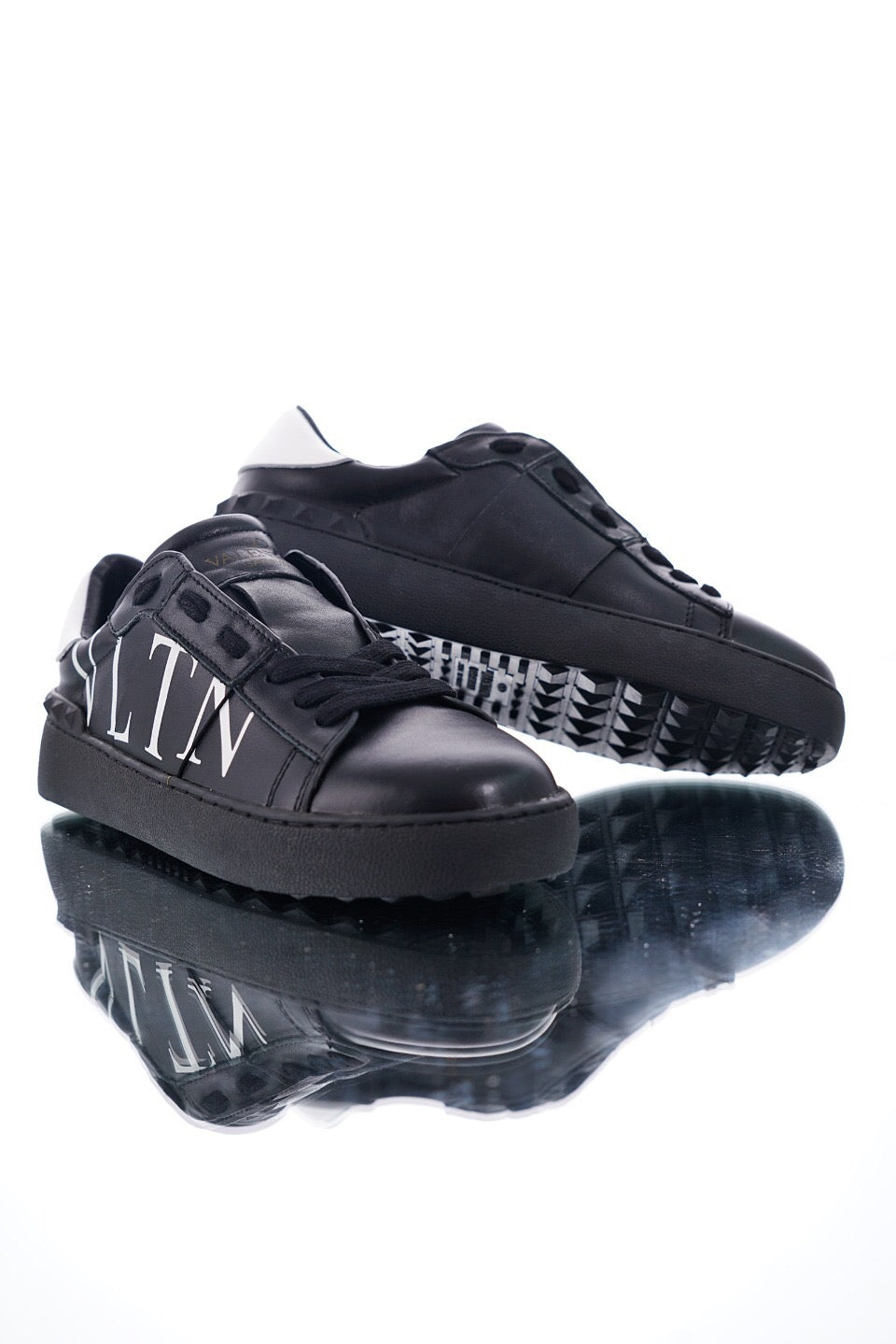 Valentino VLNT Nere Retro Bianco