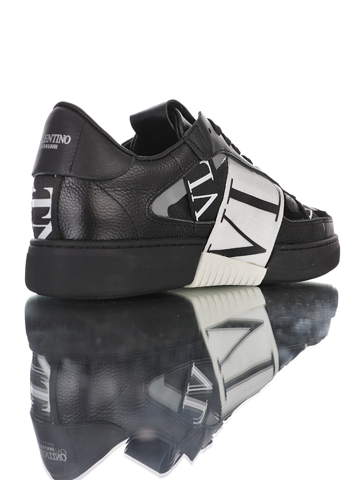 Valentino garavani black&White