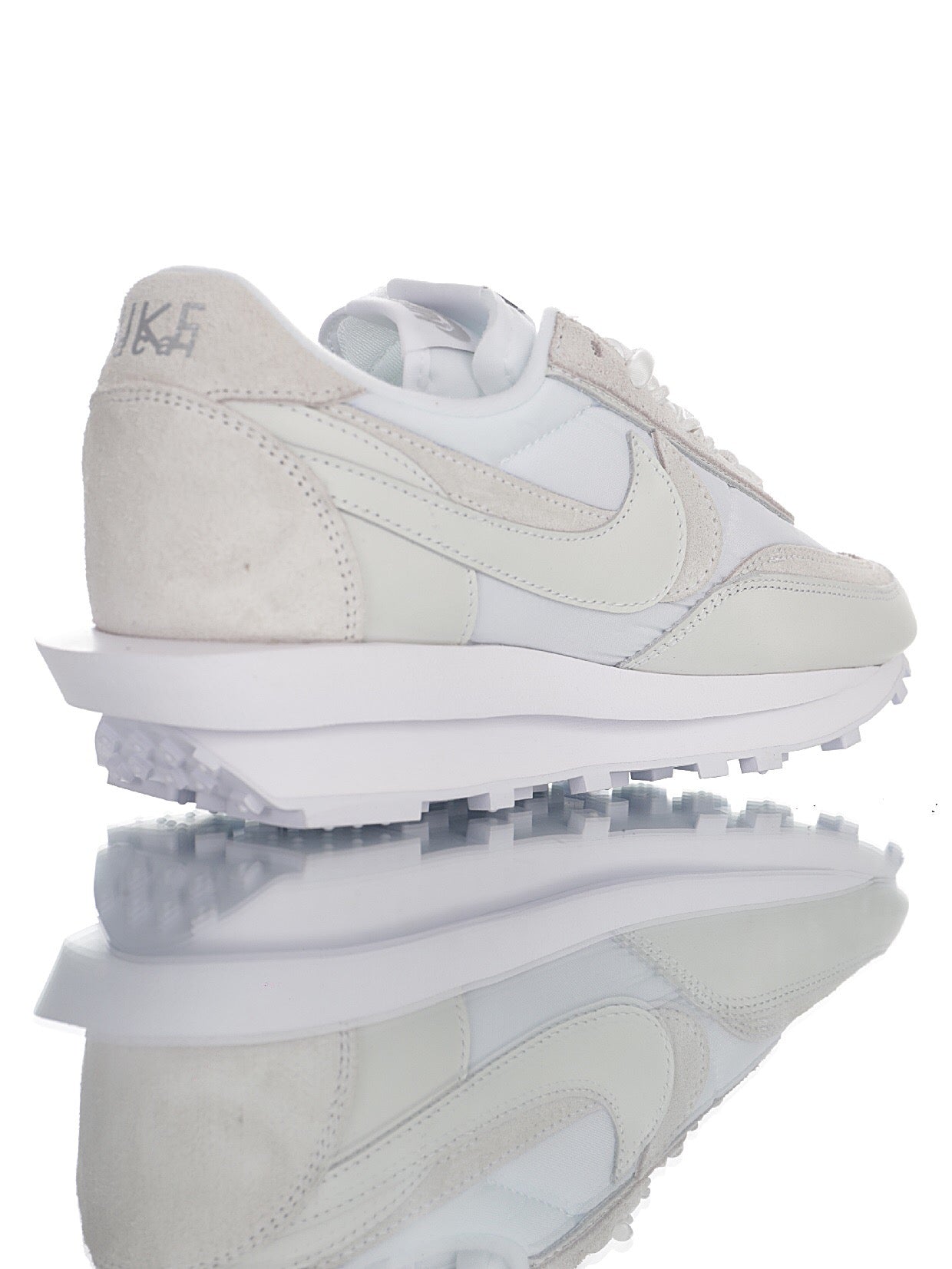 Nike LD Waffle sacai White Nylon