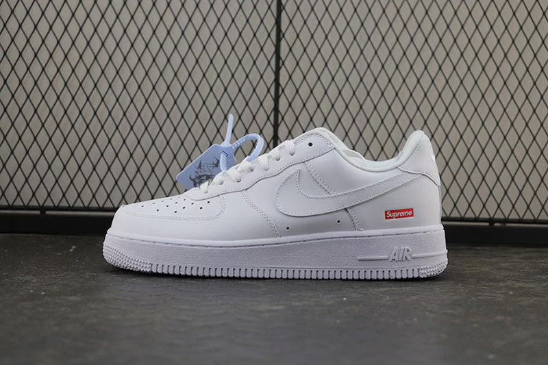 Air Force x supreme white
