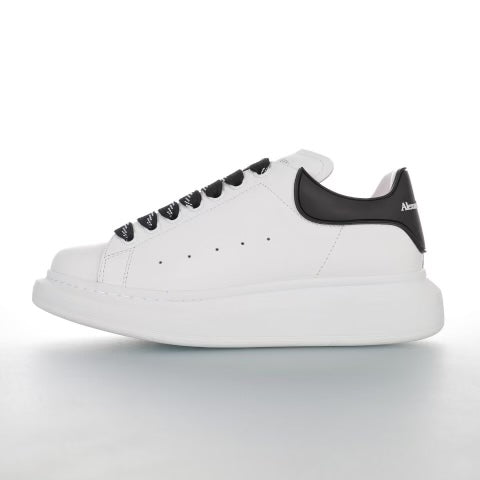 Alexander McQueen White&Black Costum