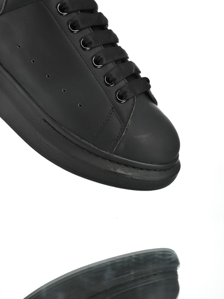 Alexander McQueen Total Black