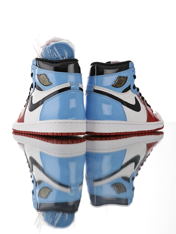 Air Jordan 1 Retro High Fearless UNC Chicago