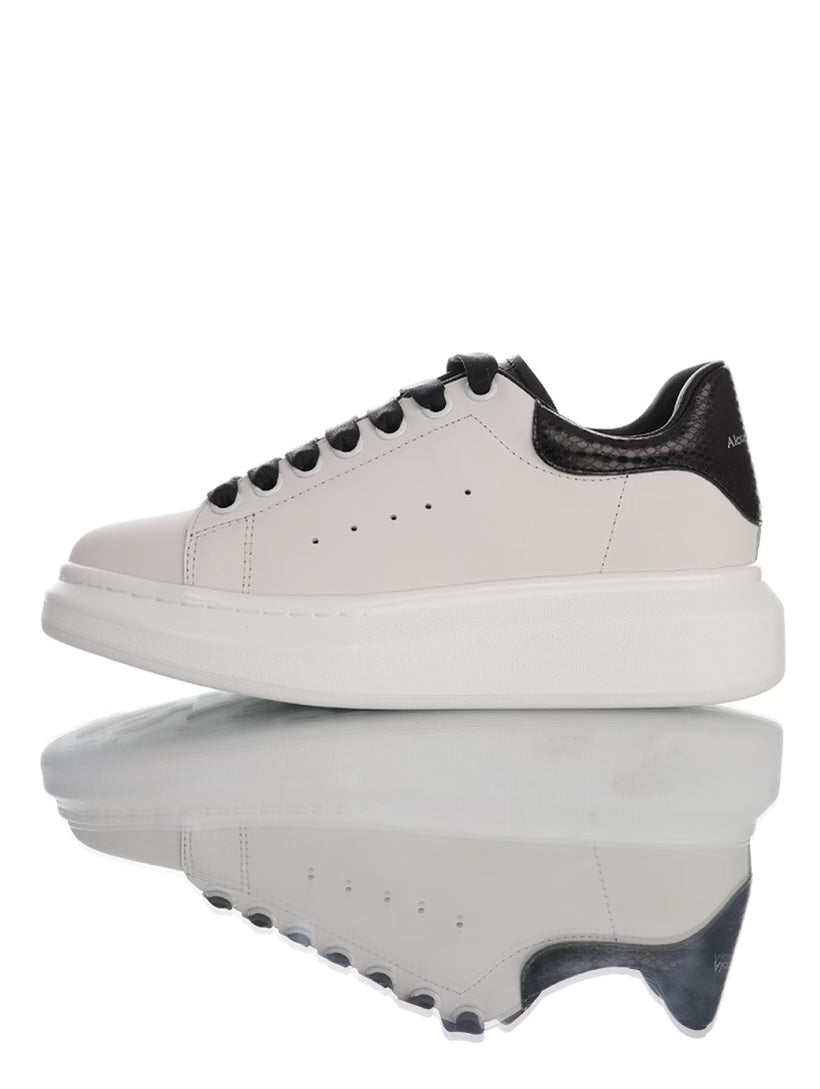 Alexander McQueen White&Black Costum