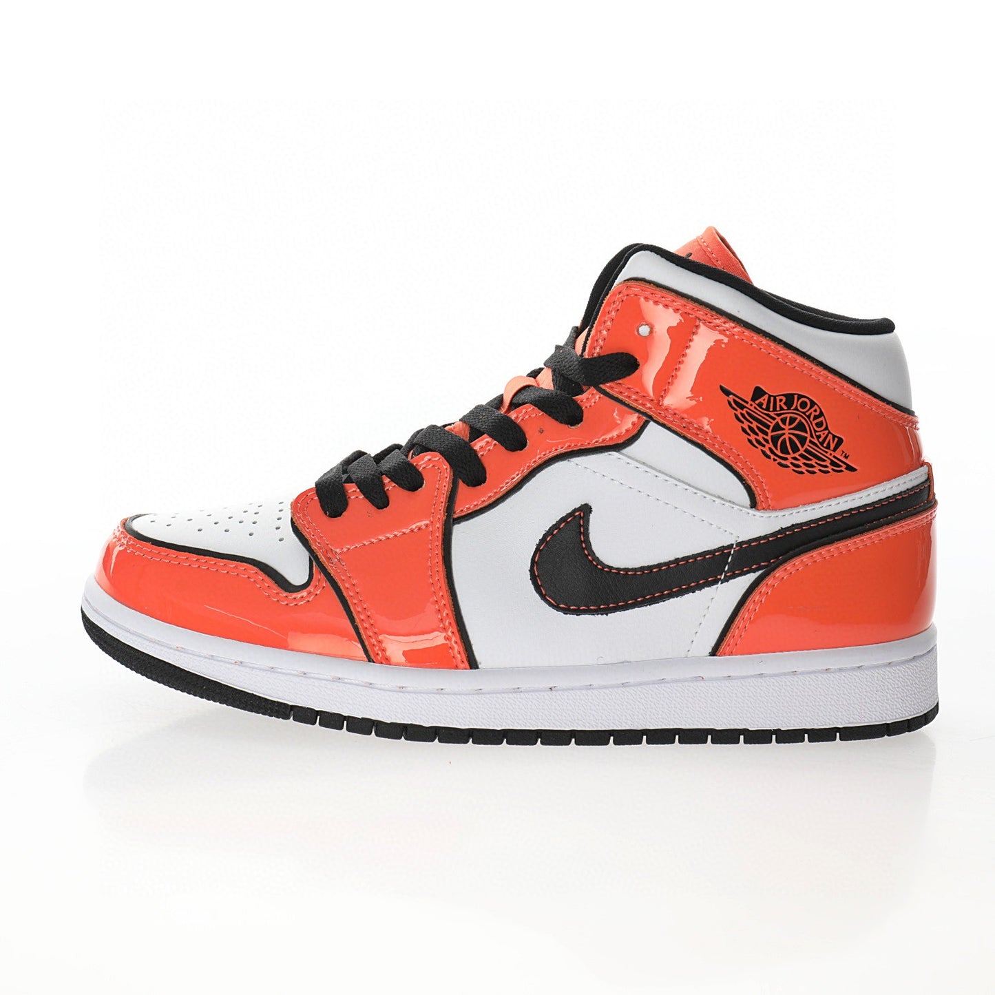 Air Jordan 1 Mid SE Turf Orange