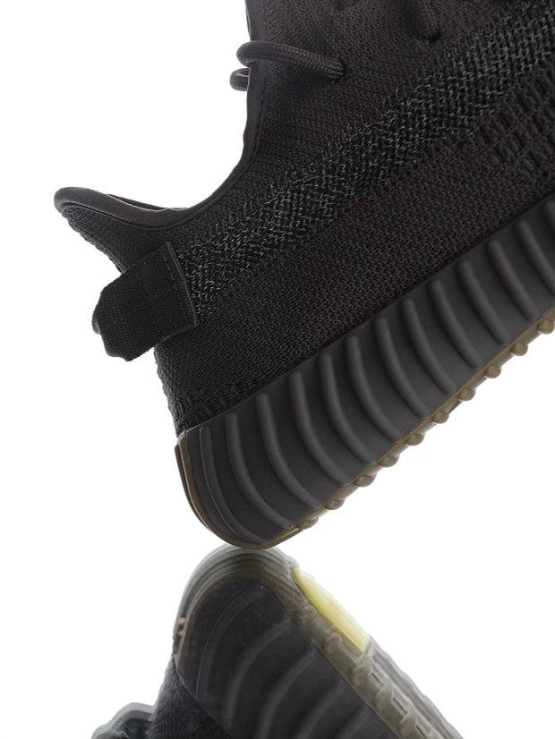 Yeezy Boost 350 V2 Cinder