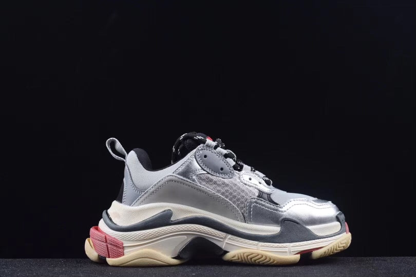 Balenciaga Triple S Oro