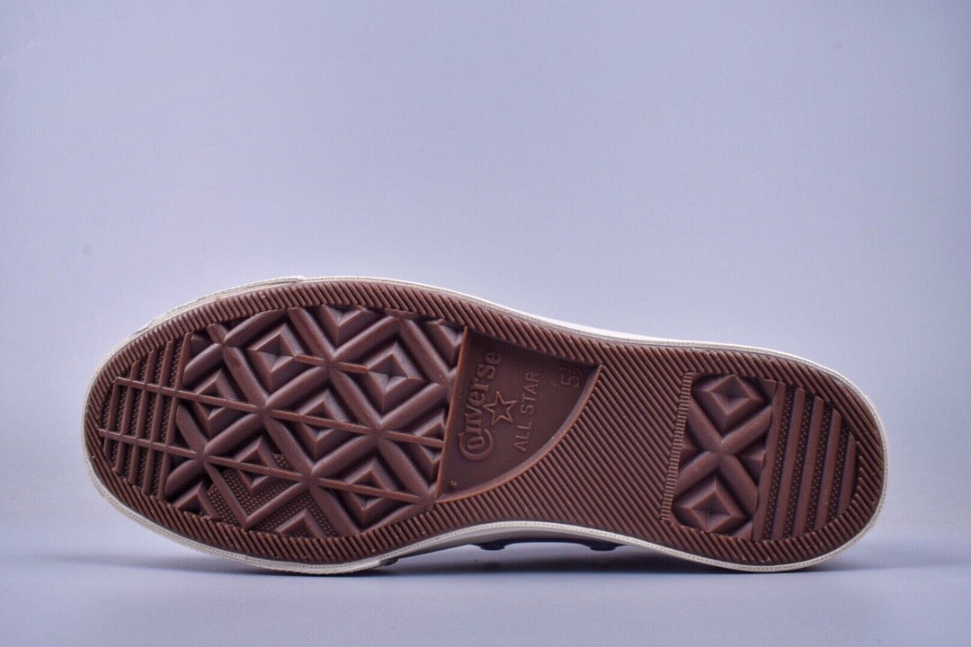 Converse x Comme des Garçons PLAY Chuck 70