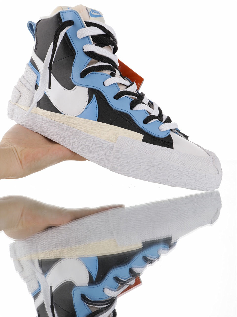 Nike Blazer Mid sacai White Black Legend Blue